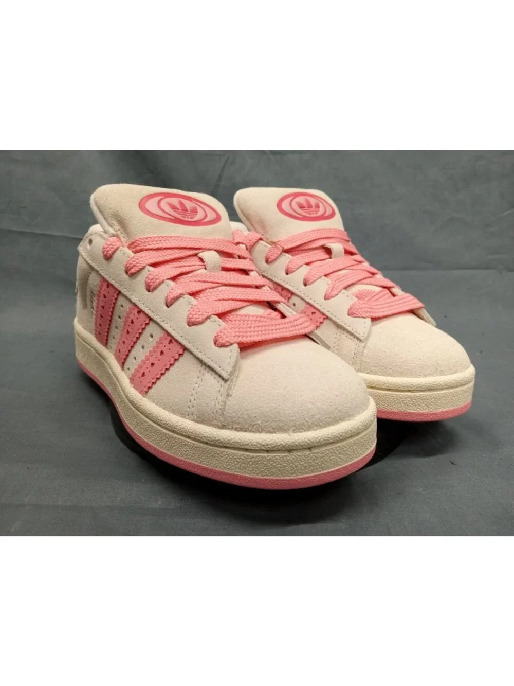 Adidas Campus 00s J Sneakers Suede Valentines Day Pink Girls Size 4 NEW NO BOX! - Picture 9 of 10